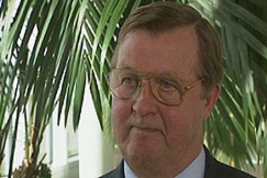 Kuva: Kalevi Sorsa 1993. YLE kuvanauha.