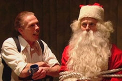 Kuva: Joulupukkia kuulustellaan. (2006) YLE kuvanauha.
