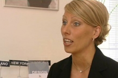 Kuva: Yritt�j�nainen Tiina K�lli, viestinn�n suunnittelija. (2005) YLE kuvanauha.