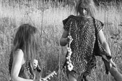 Kuva: Kivikauden muotia. (1961) YLE kuvanauha.