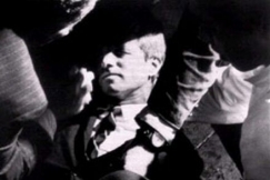 Kuva: Robert Kennedy ampumisen j�lkeen. (1968) AP Graphics Bank.