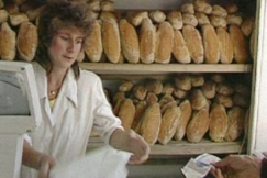 Kuva: Leip�kaupan myyj�. YLE kuvanauha.