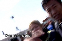 Kuva: Paikallinen viranomainen kielt�� kyl�l�isten haastattelemisen. (2008) YLE kuvanauha.