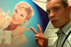 Kuva: Antti ja Raija Pellin juliste. YLE kuvanauha.