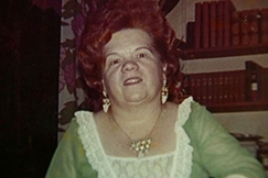 Kuva: Hilkka Laitinen valokuvassa. YLE kuvanauha.