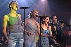 Kuva: Ultra Bra esiintyy. YLe kuvanauha