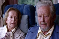 Kuva: Eeva-Kaarina Volanen ja Lasse P�ysti tv-elokuvassa Pala valkoista marmmoria. YLE kuvanauha.