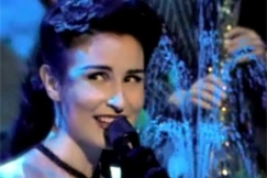 Kuva: Maria Lund laulaa. YLE kuvanauha.