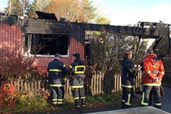 Kuva: Pahoin palanut omakotitalo Naantalissa (2009). Kuva: Lassi L�hteenm�ki/YLE.