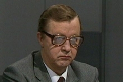 Kuva: Kalevi Sorsa (1984). YLE kuvanauha.