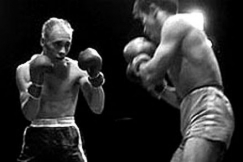 Kuva: Risto Luukkonen ja Young Martin keh�ss� (1959). YLE kuvanauha.