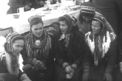 Kuva: Poroerotuksen yhteydess� on hyv� tavata my�s tuttuja ja sukulaisia.