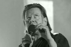 Kuva: Pate Mustaj�rvi (1999). YLE kuvanauha.