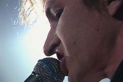 Kuva: Brandi Ifgray laulaa (1993). YLE kuvanauha.