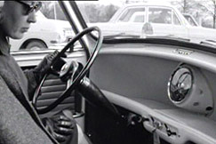 Kuva: Autoileva nainen (1965). YLE kuvanauha. Kuva: Autoileva nainen (1965). YLE kuvanauha.