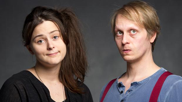 Radiovinkki: Lastenkuunnelma Puluboin ja Ponin kirja. Karoliina Niskanen ja Juha Pulli. Kuva: Jyrki Valkama, Yle Radiovinkki: Lastenkuunnelma Puluboin ja Ponin kirja. Kuva: Jyrki Valkama, Yle