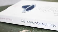 Kirjavinkki: 940 päivää isäni muistina. Kuva: Yle Olotila, Ulla Vuorela