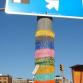 KUVA: http://inhabitat.com/2007/01/11/knitta-please-graffiti-you-can-cuddle-up-t