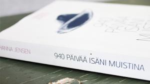 Kirjavinkki: 940 päivää isäni muistina. Kuva: Yle Olotila, Ulla Vuorela