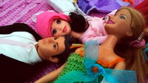 Äiti, tule leikkimaan. Kuva: Yle Olotila, Anni Alatalo.