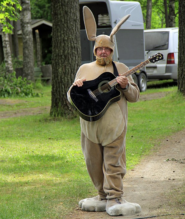 Sissipuutarhurit 19.7.2012 TV2. Kuva: Eero Liimatainen.