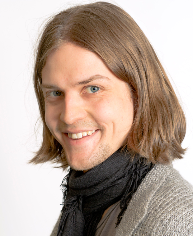 Radiovinkki: Laulava Babitzinin perhe. Mikael Saari. Kuva: Yle Kuvapalvelu.