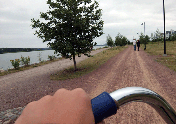 Pilvisen päivän pyöräilyt. Kuva: Siiri Huttunen