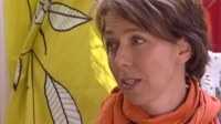 Hortonomi ja puutarhaneuvoja Eija Keski-Korpela. Kuva: Puutarhaunelmia, YLE