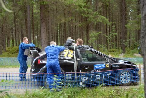 Nautiskelijat odottavat turhaan Myhinpää 2:n lähdössä