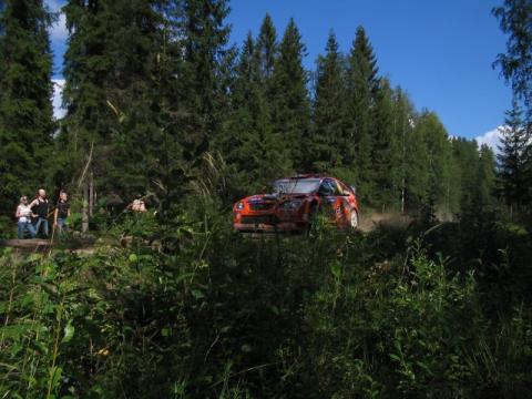 Henning Solberg lähellä Leustun maalia.